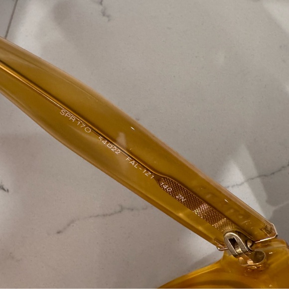 Prada oversize brown sunglasses - Picture 8 of 11